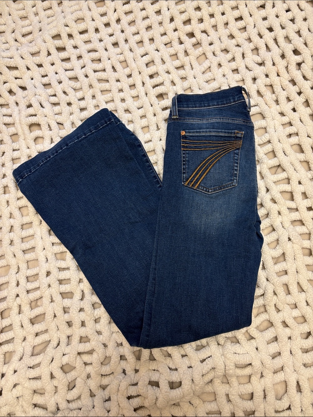 7 For all Mankind Medium Wash Dojo’s